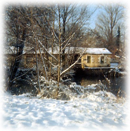 Moulin de charlot sous la neige